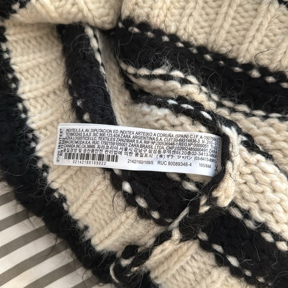 Zara Sweater knitted - Picture 6 of 6